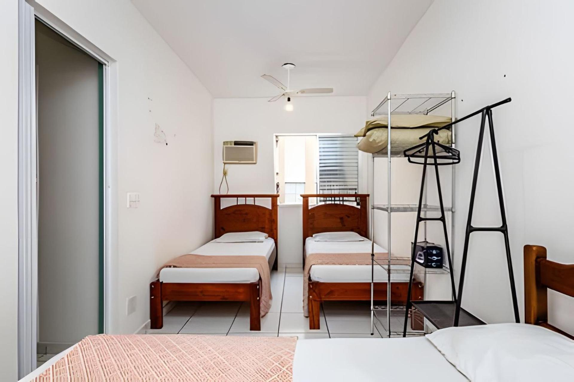 גוארויה Apto Na Enseada Excelente Localizacao, 500M Da Praia, Garagem, Ar Condicionado Portaria 24 Horas מראה חיצוני תמונה